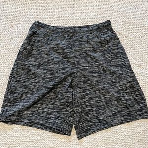 Lululemon Pacebreaker Short 7” (w/ Liner) Size L